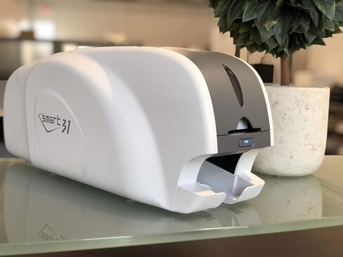 IDP Smart -31 Series ID Bundle Duplex Printer مع كاميرا USB والبرامج والأدلة والأدلة - تشمل شريط ألوان YMCKOK من 200 طبقة و 100 بطاقات بلاستيكية PVC - الآن مع SmartMark Security in Kuwait