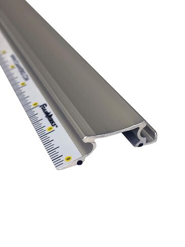 Authentic Logan W3001 FoamWerks Channel Rail (32") Used to Cut Foam Board/EVA Foam for Picture Framing & Crafts. in Kuwait