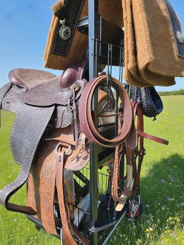 Rolling Horse Saddle Rack Cart Cart Rack Stand Rack Stark - 3 مستويات ثقيلة مع مواقف سرج قابلة للإزالة وسلة تخزين ، منظم حصان لتخزين مستقر ، متحرك ، مستلزمات النقل in Kuwait