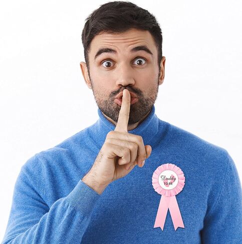 ويلبوند 2 قطع أبي وأمك ليكونا دبوس شارة الصفيحات ، وتكشف بين الجنسين لصالح الحفلة ، ودبابيس زر الوردة مع الشريط ، وهدايا أبي جديدة للاحتفال بحفل استحمام الطفل (الوردي) in Saudi Arabia