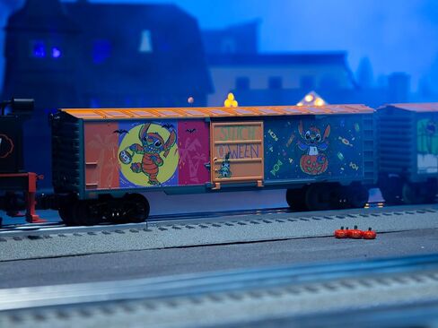 Lionel Disney Stitch Glow في The Dark Halloween O Gauge Model Train Boxcar in Saudi Arabia
