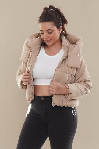 Women's Winter Fashion Cropped Bubble Jackets Stand Collar Hoodie Puffer Jacket Raglan Sleeve Quilted Coats in Kuwait