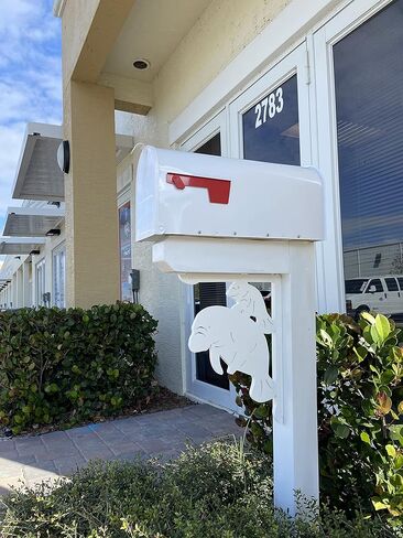 MANATEE مع Baby Mailbox Bracket (تصميم جديد). واسطة. طويل الأمد ورائع! 16 × 12 بوصة in Saudi Arabia