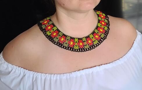 Handmade Ukrainian Red Flower Beaded Necklace for Women Floral Collar Summer Bohemian ethnic Style Beadwork Seed Bead Necklace Gerdan Sylyanka Blossom Necklace Moms Birthday Gift in Saudi Arabia