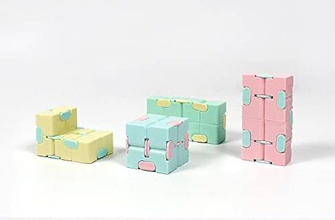 سحرية kaleidoscope cube | إنفينيتي تململ لعبة لتخفيف الإجهاد | 4 ألوان المعكرون المهدئة + 2 طبعات مفاجئة | لعبة ADHD الحسية المثالية ديكور ومكتب للبالغين | فكرة هدية فريدة. in Saudi Arabia
