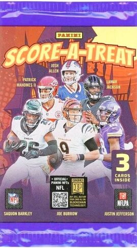 2025 Panini Score-A-Treat Football Collection مع (10) حزم رقائق مختومة المصنع! ابحث عن أوجه التماثل الحصرية للهالوين والناشئين بما في ذلك Cam Ward و Travis Hunter و Ashton Jeanty و Jaxson Dart & More in Kuwait