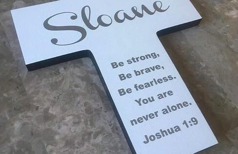Joshua 1: 9 - Wood Wooden Cross - هدية المعمودية للصبي ، هدية المعمودية للفتاة ، الهدايا الشخصية ، تذكار ذي معنى in Saudi Arabia