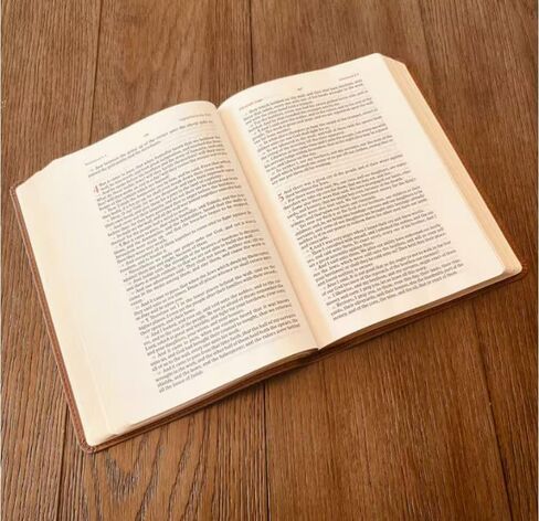 الكتاب المقدس العائلي المخصص ، الكتاب المقدس العائلي على نطاق واسع KJV ، الكتاب المقدس المحفور ، الكتاب المقدس الزفاف ، هدايا مسيحية الكتاب المقدس لحفل الزفاف in Saudi Arabia