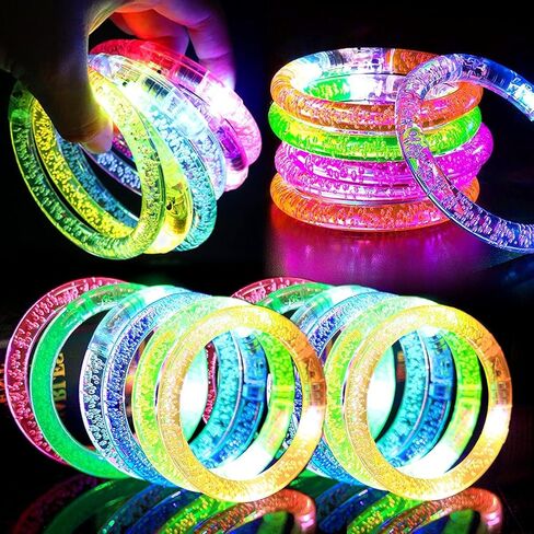 20 حزمة LED LED UP PRACELETS توهج في لوازم الحفلات المظلمة ، سوار ملون ملون يضيء ألعاب هدايا عيد ميلاد أعياد الأكياس جيدة الحشوات. in Saudi Arabia