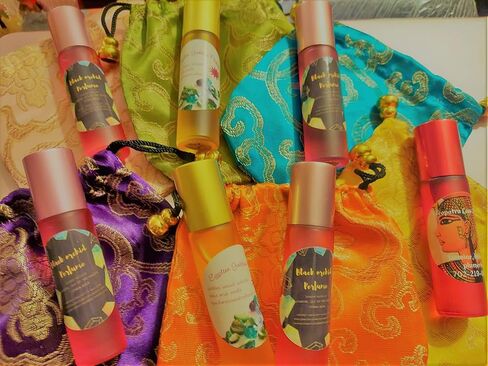 دكتور. مونيكا الجمال الطبيعي-زيت العطور الفاخرة 10 مل-عطر مركّز مع ملاحظات من الياسمين ، زنبق الوادي ، بينا بين والمسك in Saudi Arabia