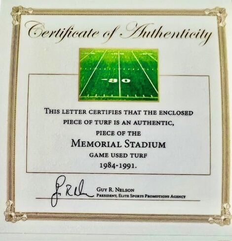 استخدمت لعبة Nebraska Cornhuskers Turf من Memorial Stadium in Saudi Arabia