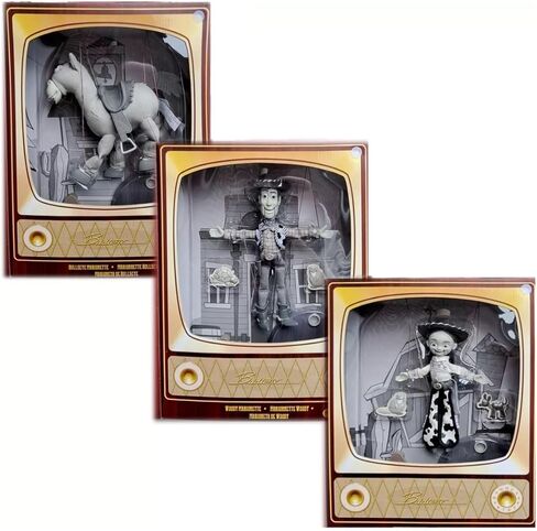 مجموعة متنزهات ديزني من 3 قصة لعبة Woody’s Roundup Marionette Black & White in Kuwait