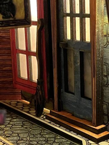 كتاب Wood Book المصنوع يدويًا ، قطع الليزر ، طباعة ثلاثية الأبعاد ، مطلية باليد ، مجمعة بالكامل (قلعة المعالج) in Saudi Arabia