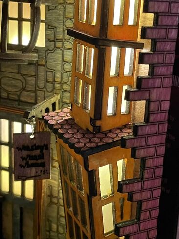 كتاب Wood Book المصنوع يدويًا ، قطع الليزر ، طباعة ثلاثية الأبعاد ، مطلية باليد ، مجمعة بالكامل (قلعة المعالج) in Saudi Arabia