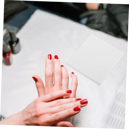 50pcs Nail Art Mixing Paper Tear Off Manicure Practice Color Mixing Palette for Nail Polish for Professionals and Home Use in Kuwait