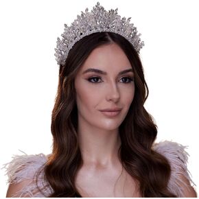 حبة البلورة المتلألئة و tiara الراين in Kuwait