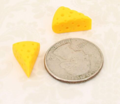 Cheese Wedge Stud Earrings in Saudi Arabia