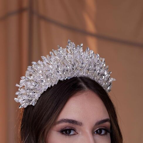 Crystal Rhinestone Tiara in Saudi Arabia