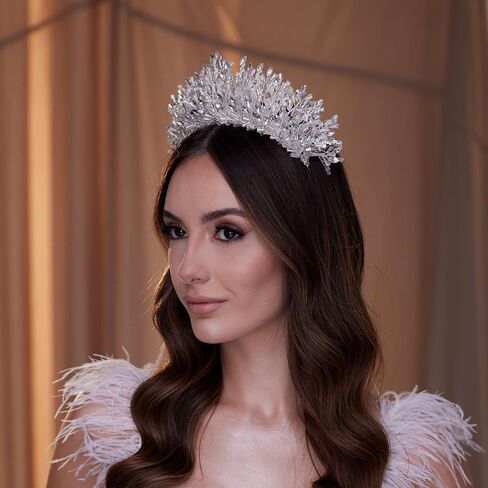 Crystal Rhinestone Tiara in Saudi Arabia