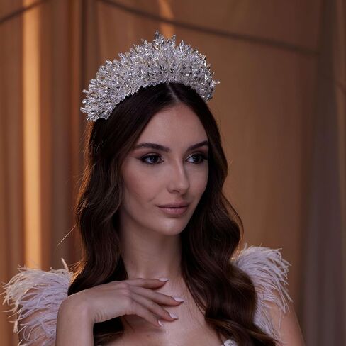 Crystal Rhinestone Tiara in Saudi Arabia