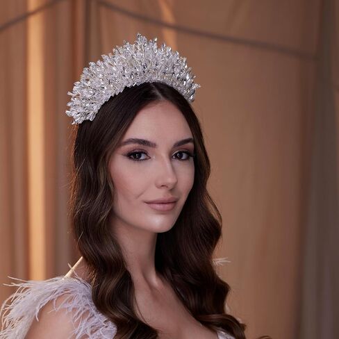 Crystal Rhinestone Tiara in Saudi Arabia