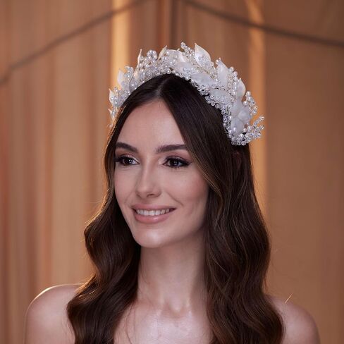 Crystal Pearl Hair Band with Resin Leaves in Saudi Arabia