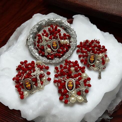 Sangre preciosa de Jesucristo, Precious Blood Jesus Christ, red rosary, chaplet Precious Blood, handmade,catholic chaplet, rosario rojo, capilla Preciosa Sangre, hecho a mano, coronilla católica in Saudi Arabia