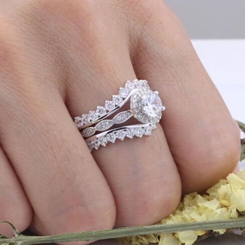 icedout 2.10 CT Round Round Diamond فريد من نوع Art Deco 3 قطع مجموعة زفاف زفاف اثنين من حلقات التراص ثلاثية متطابقة مجموعة الخطوبة للنساء 14K الذهب الأبيض مطلي 925 الجنيه الاسترليني المجوهر in Saudi Arabia