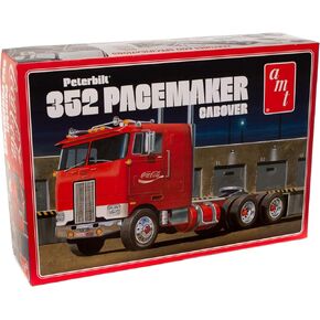 AMT Peterbuilt 352 Pacemaker Cabover (Coca Cola) 1:25 Scale Model Kit (AMT1090)
