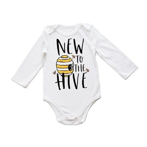Cute Honey Bee Baby Bodysuit New To The Hive Pregnancy Announcement Onesie Kids Funny Shirt Summer Birthday Shower (0-6 Months, Little Munchkin-Short Sleeve Romper)