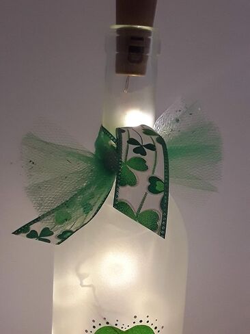 Shamrock Wine Bottle Decoration Party Glass Irish in Kuwait