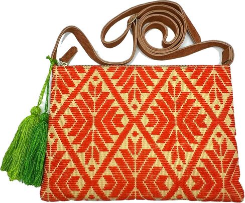 Crossbody "Vicenta" ، الذي صنعه Jühue Artesanal ، مصنوع في المكسيك ، حقيبة زرقاء ، حدوث حدود ، قطعة فريدة من نوعها ، حقيبة مطرزة ، تطريز مكسيكي ، مصنوع يدويًا ، ملموسًا من جلد الغزال ، تطريز كروسودي in Saudi Arabia