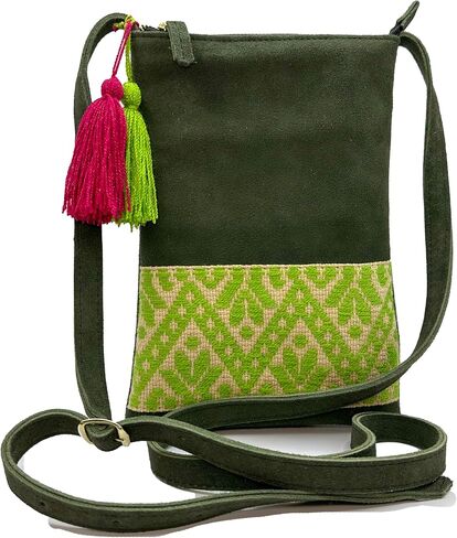 Crossbody "Angelica", made by Jühue Artesanal, Made in Mexico, Green bag, handembroidery, unique piece, Embroidered bag, Mexican embroidery, Handmade, Suede Crossbody, Crossbody embroidery in Saudi Arabia