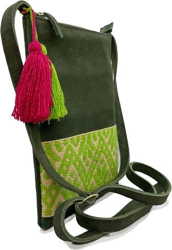 Crossbody "Angelica", made by Jühue Artesanal, Made in Mexico, Green bag, handembroidery, unique piece, Embroidered bag, Mexican embroidery, Handmade, Suede Crossbody, Crossbody embroidery in Saudi Arabia