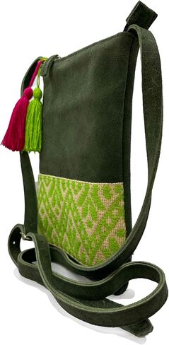 Crossbody "Angelica", made by Jühue Artesanal, Made in Mexico, Green bag, handembroidery, unique piece, Embroidered bag, Mexican embroidery, Handmade, Suede Crossbody, Crossbody embroidery in Saudi Arabia