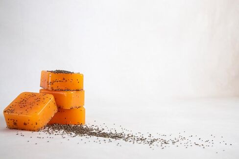 صابون البابايا المصنوع يدويًا - حمام وصابون الجسم - جميع المكونات الطبيعية - هدية للرجال والنساء in Saudi Arabia