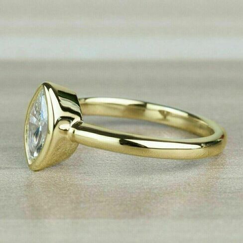 تم إنشاء مختبر Marquise Marquise 2ct 2ct Marquise Lab خاتم الخطوبة ، 14 ألفًا من الذهب الأصفر (الأصفر ، 7.75) in Saudi Arabia