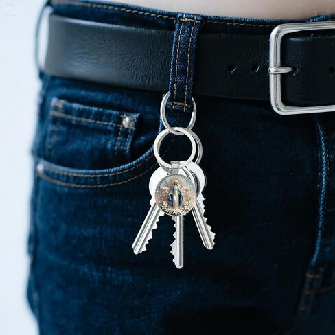 سبيكة الإبداع مفتاح Keychain لطيف المفاتيح مع قلادة - متينة وأنيقة ، مثالية للهدايا in Kuwait