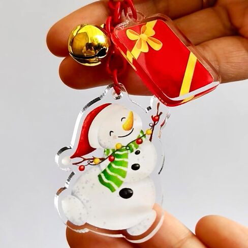 سلسلة مفاتيح Charm Charm التي وضعتها Adore by Nat - سلاسل مفاتيح العطلات الاحتفالية مع Santa و Snowman و Gingerbread & More - Stocking Stuffers و Gifts ، مجموعة من 5 in Saudi Arabia