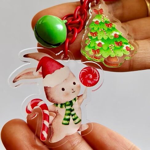 سلسلة مفاتيح Charm Charm التي وضعتها Adore by Nat - سلاسل مفاتيح العطلات الاحتفالية مع Santa و Snowman و Gingerbread & More - Stocking Stuffers و Gifts ، مجموعة من 5 in Saudi Arabia