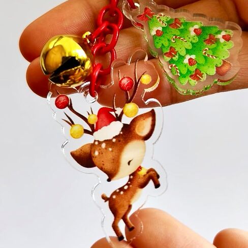 سلسلة مفاتيح Charm Charm التي وضعتها Adore by Nat - سلاسل مفاتيح العطلات الاحتفالية مع Santa و Snowman و Gingerbread & More - Stocking Stuffers و Gifts ، مجموعة من 5 in Saudi Arabia