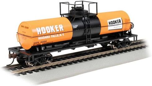 قطارات Bachmann - المواد الكيميائية للسيارات الكيميائية Hooker Chemicals #15686 - Ho Scale in Saudi Arabia
