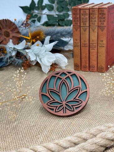 Wooden Coasters Set of 4, Nature-Inspired Art Design, 3.5 inches, Plant Lover Gift, Contemporary in Saudi Arabia