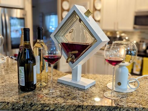Whiskey/Wine Bourbon Decanter, Glass Block Design, Drink Dispenser in Saudi Arabia