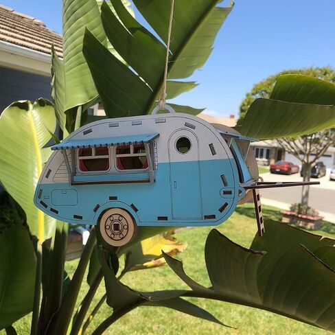 Bird's Wood Shack 3D Wooden Vintage Camper Birdhouse - من السهل تجميع ملحق ديكور حديقة | مصنوع من البلطيق بيرشوود in Kuwait