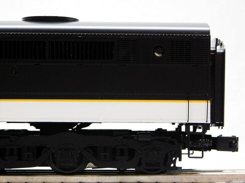 Lionel Southern Superbass PB #6902B in Saudi Arabia
