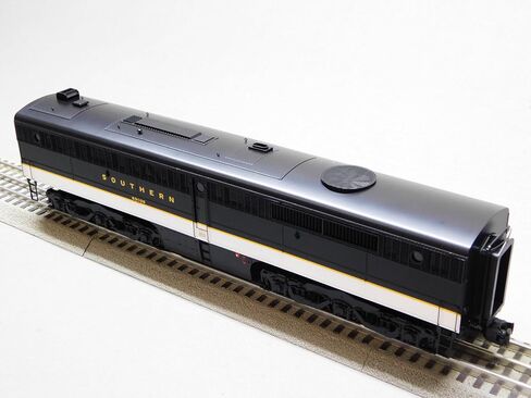 Lionel Southern Superbass PB #6902B in Saudi Arabia