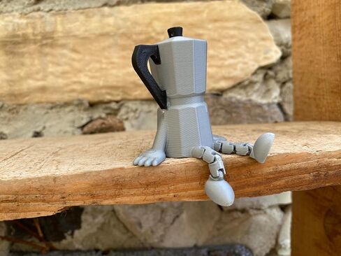 Quirky Moka Pot with Articulated Legs – 3D Printed PLA Shelf Decor | Funny Coffee Lover Gift | Poseable Coffee Figurine | Barista Desk Toy in Saudi Arabia