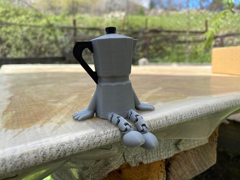 Quirky Moka Pot with Articulated Legs – 3D Printed PLA Shelf Decor | Funny Coffee Lover Gift | Poseable Coffee Figurine | Barista Desk Toy in Saudi Arabia