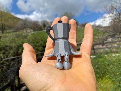 Quirky Moka Pot with Articulated Legs – 3D Printed PLA Shelf Decor | Funny Coffee Lover Gift | Poseable Coffee Figurine | Barista Desk Toy in Saudi Arabia